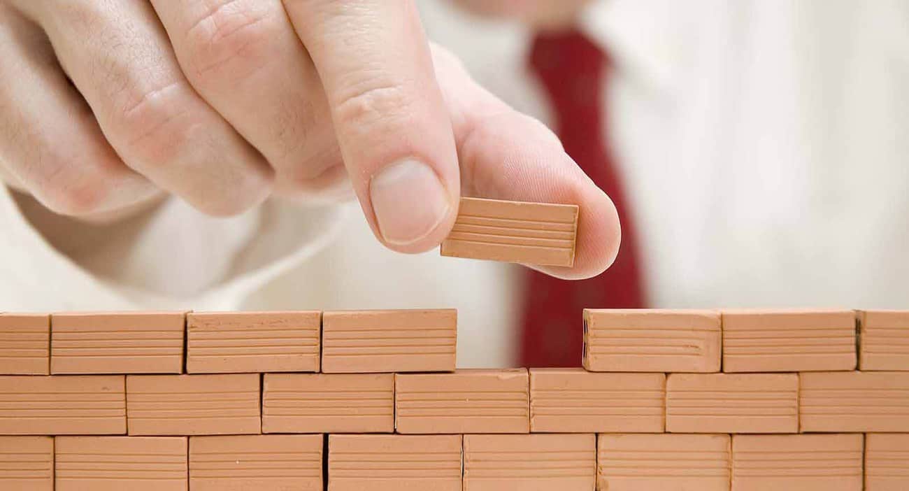 What Can a Party Wall Delay Actually Cost a Project Winchester?